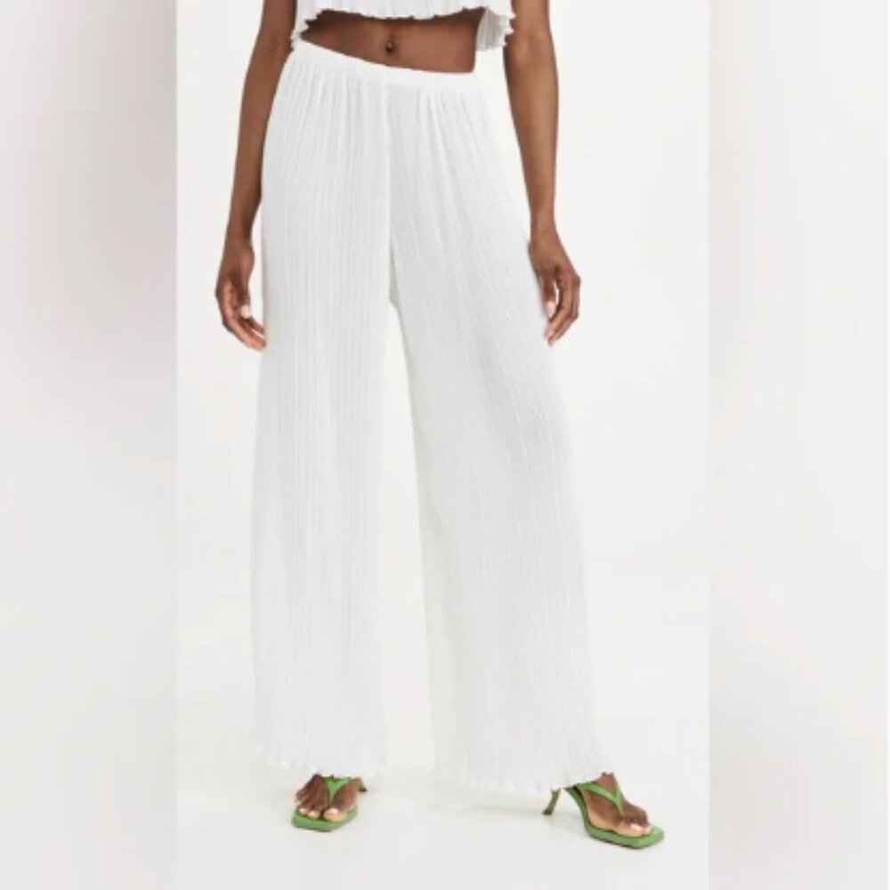 NWT PrettyLittleThing White Plissé Wide Leg Pants Size 8